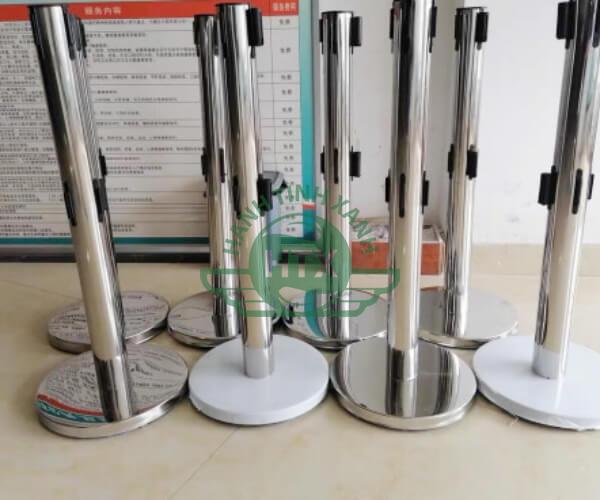 Kho cung cấp cột trụ chắn inox giá rẻ, chất lượng cao Hành Tinh Xanh