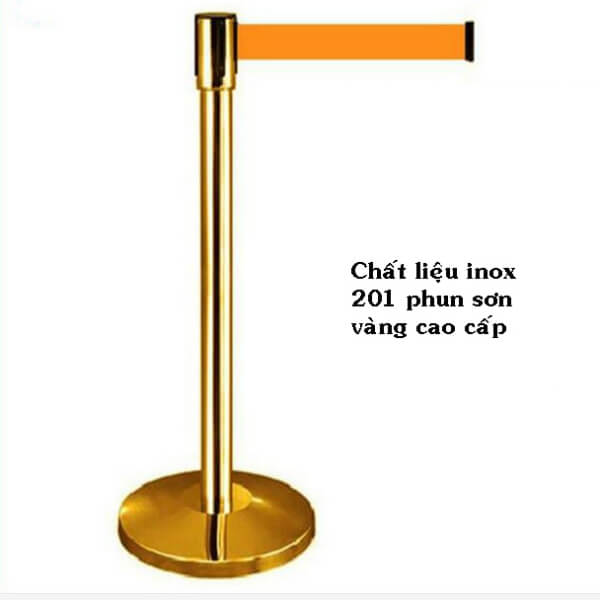 Thân cột chắn được làm từ chất liệu inox cao cấp, mạ vàng sang trọng