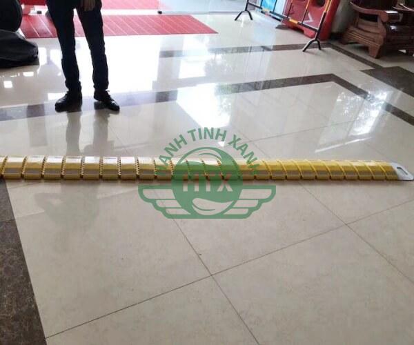 Gờ giảm tốc di động E11A0702