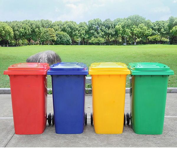 Thùng rác nhựa 240 lít có nhiều màu sắc khác nhau