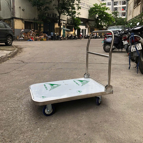 xe đẩy hàng inox 4 bánh