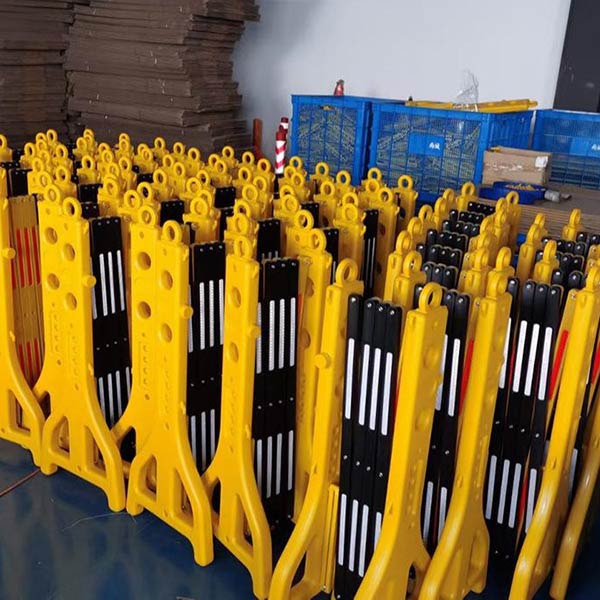 Hành Tinh Xanh chuyên cung cấp các loại rào chắn đa dạng mẫu mã, số lượng lớn với giá tốt