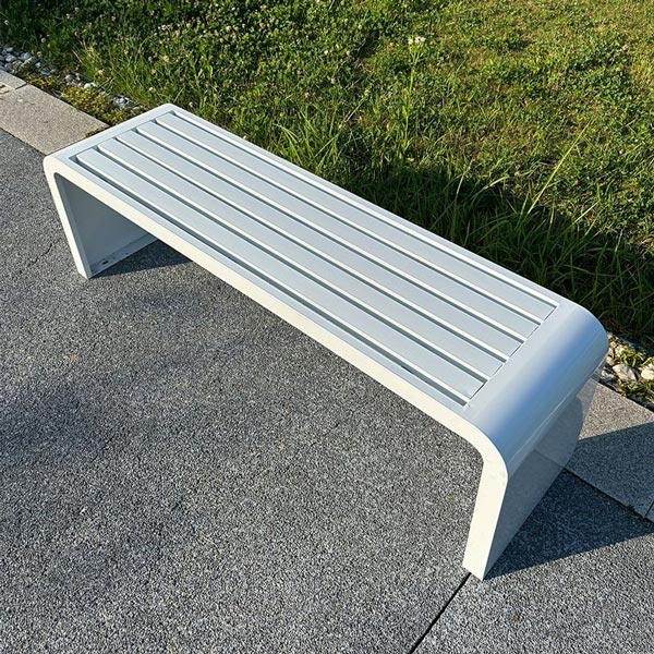 Chiều dài 1m2 đủ cho 2 người ngồi 1 cách thoải mái
