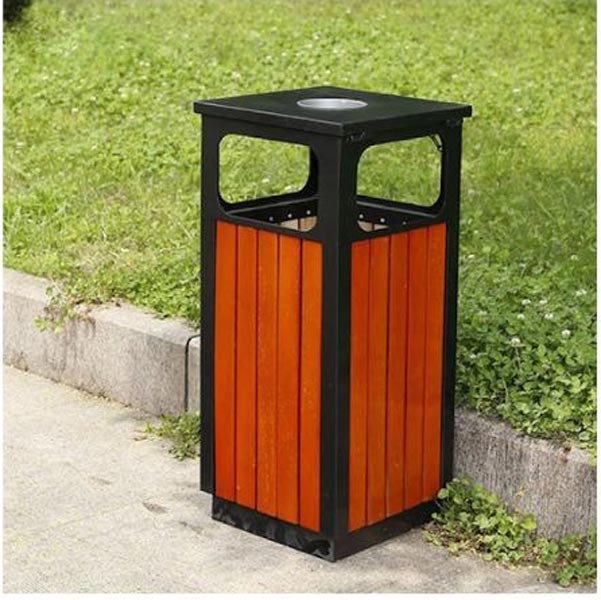 Hình ảnh thực tế thùng rác giả gỗ ngoài trời