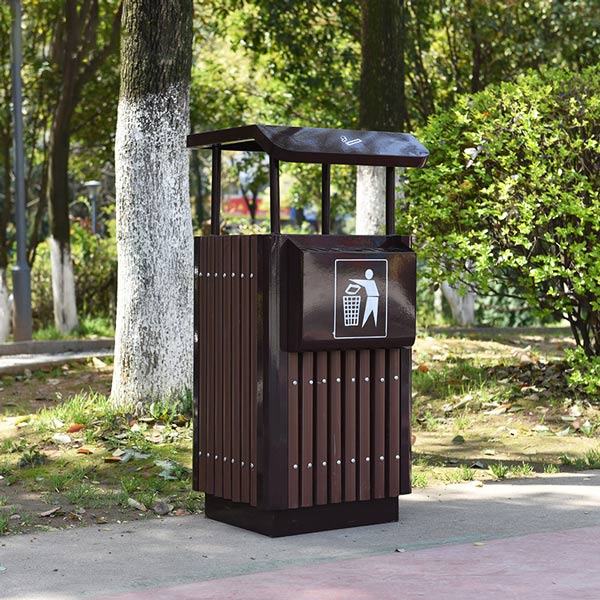 Thùng rác ngoài trời có mái che cao cấp được sử dụng ở ngoài trời