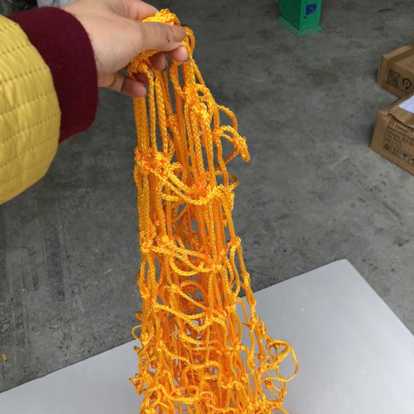 Kích thước 2 x 2m phù hợp đa số các loại hành lý thông dụng trên thì trường