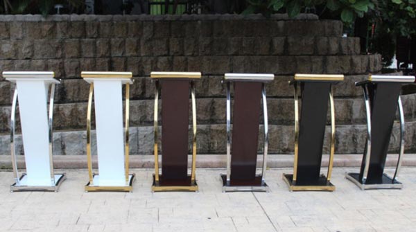 Hành Tinh Xanh chuyên cung các các loại bục phát biểu với màu sắc kích, thước đa dạng