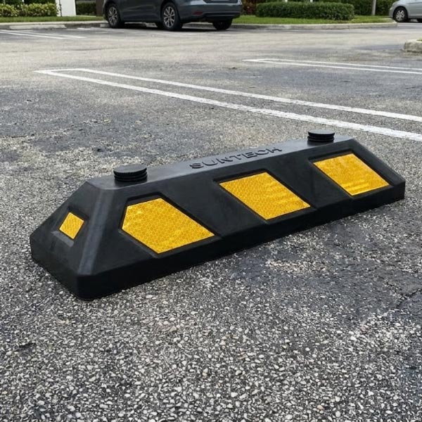 Nút bịt nhựa cục chăn bánh xe HMC-38N khi sử dụng