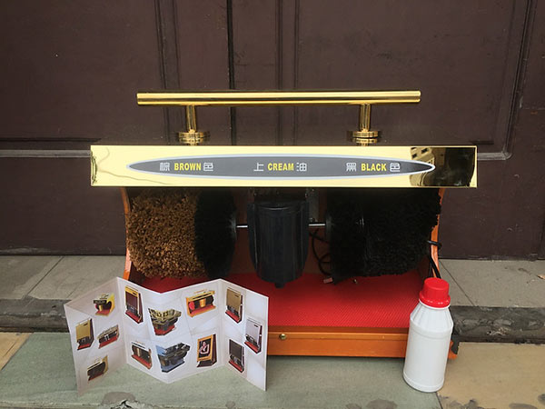 Hành Tinh Xanh chuyên cung cấp các loại máy đánh giày tự động và phụ kiến với giá tốt