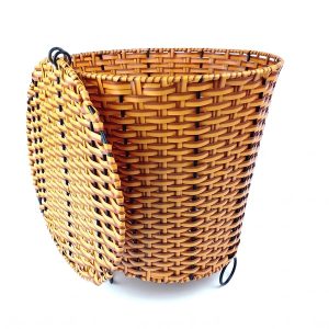 Sọt rác nhựa giả mây có nắp đậy